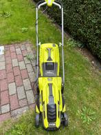 Elektrische grasmaaier, Tuin en Terras, Grasmaaiers, Ophalen, Zo goed als nieuw, Minder dan 30 cm, Elektrische grasmaaier