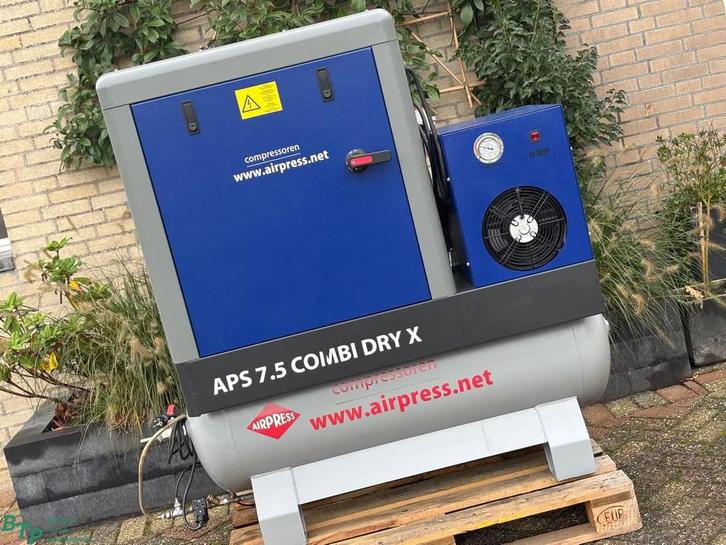 Airpress gebruikte Schroefcompressor compressor aps 7.5 Comb, Zakelijke goederen, Machines en Bouw | Pompen en Compressoren