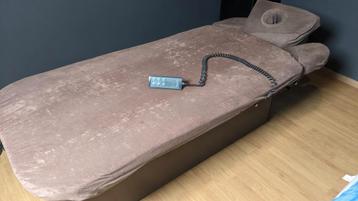 Gharieni PRO Wellnessbank met electr bediening  beschikbaar voor biedingen