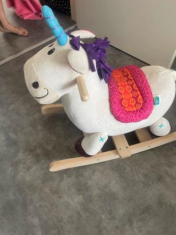 Licorne a bascule jamais utiliser beschikbaar voor biedingen