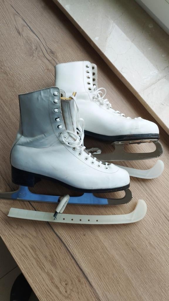 Patins à glace SLM Canada