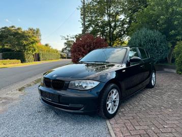BMW 118i Benzine Automaat/Euro 5/Leder/Airco/Pdc/GEKEURD beschikbaar voor biedingen