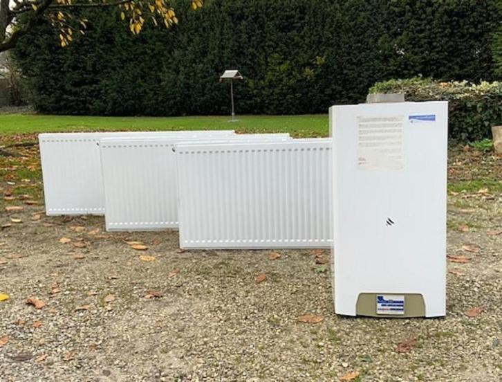 Wandgasboiler Acquatherm Deaf 24A, Doe-het-zelf en Bouw, Verwarming en Radiatoren, Gebruikt, Cv-ketel of Combi-ketel, 800 watt of meer