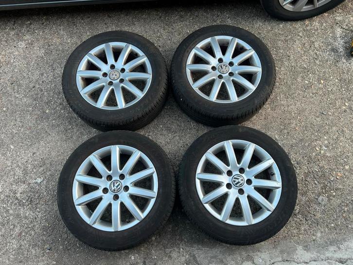 VW Golf 6 16 inch Velgen met Zomerbanden, Auto-onderdelen, Banden en Velgen, Banden en Velgen, Zomerbanden, 16 inch, 205 mm, Personenwagen