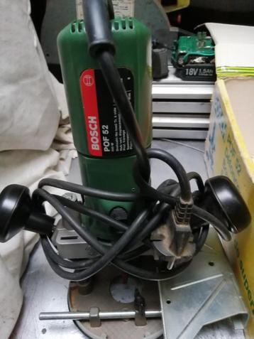 Bosch boven frees + Metabo boor/frees statief +verfspuit, Ophalen, Zo goed als nieuw, Bovenfrees, Bosch