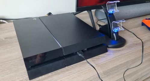 PS4 1Tb remis a neuf avec manette et accessoires, Games en Spelcomputers, Spelcomputers | Sony PlayStation 4, Zo goed als nieuw