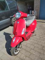 Vespa primavera, Fietsen en Brommers, Ophalen of Verzenden, Zo goed als nieuw