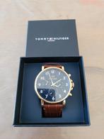 Horloge Tommy Hilfiger, Handtassen en Accessoires, Horloges | Heren, Overige merken, Leer, Staal, Polshorloge