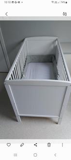 Babybed wit, Ophalen, Zo goed als nieuw, Matras