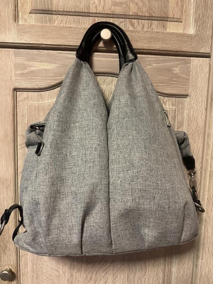 Grijze luiertas merk Lässig, Kinderen en Baby's, Luiertassen, Gebruikt, Schoudertas, Ophalen of Verzenden