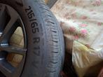 Pneus été 215 65 17 103V XL, Auto-onderdelen, Banden en Velgen, Ophalen, 17 inch, Band(en), Personenwagen