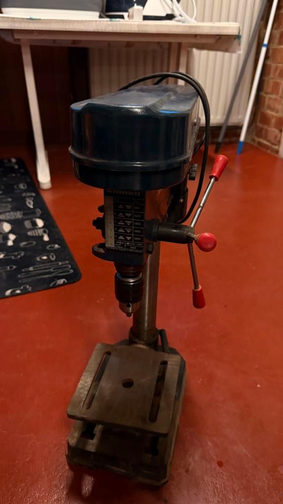 Kolomboormachine, Antiek en Kunst, Antiek | Gereedschap en Instrumenten, Ophalen of Verzenden