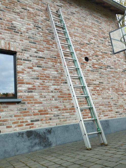 Aluminium Ladder 2 delig, 2x 4 m, Doe-het-zelf en Bouw, Ladders en Trappen, Zo goed als nieuw, Ladder, 4 meter of meer, Opvouwbaar of Inschuifbaar