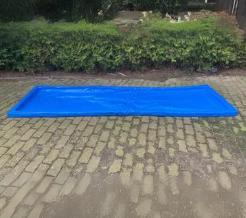 Waterbak 3x1m beschikbaar voor biedingen
