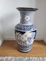 Grand vase en porcelaine de chine, Enlèvement