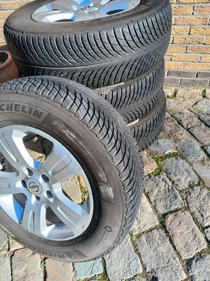 Winterbanden Michelin met velg (als nieuw), Auto-onderdelen, Banden en Velgen, Banden en Velgen, Winterbanden, 17 inch, 235 mm