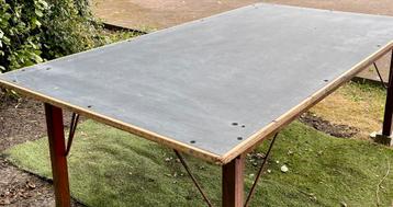 Tafel, Leisteenbord, Biljart beschikbaar voor biedingen