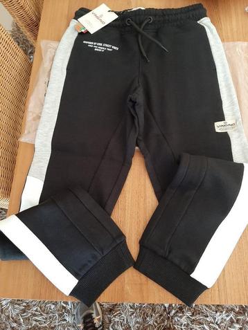 Pantalon de jogging d'hiver non porté VINGINO 12 ans taille  disponible aux enchères