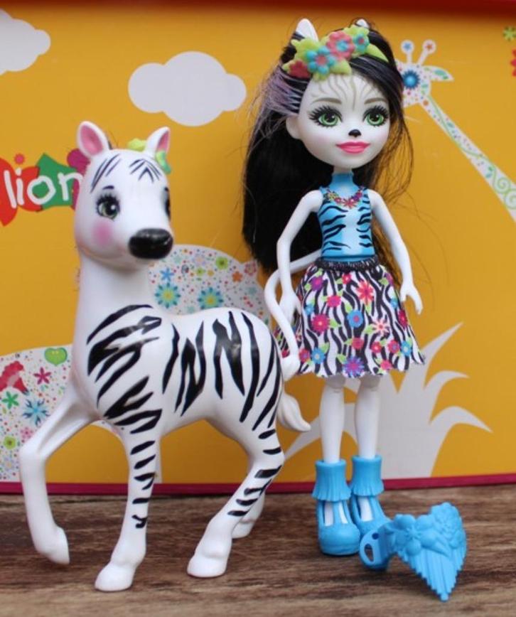 Enchantimals Zelena Zebra & Hoofette, Kinderen en Baby's, Speelgoed | Poppen, Zo goed als nieuw, Overige typen, Ophalen of Verzenden