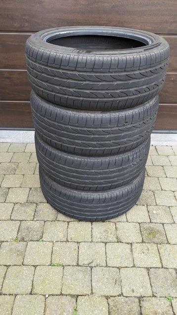 Pneus Bridgestone Dueler H/P sport 235/45R19 99V  2777 km 