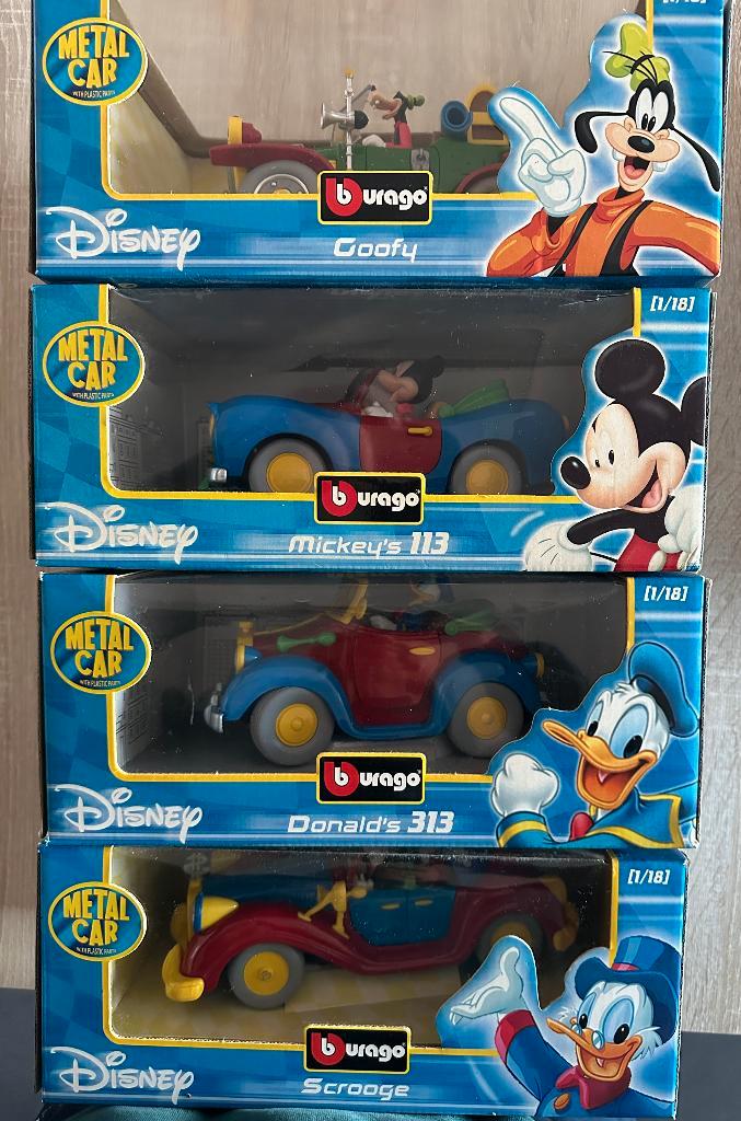 Burago en métal 1:18 de la collection Disney, Collections, Disney, Comme neuf, Autres types, Donald Duck, Enlèvement ou Envoi