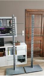 Présentoir professionnel acier et verre avec 8 tablettes, Enlèvement