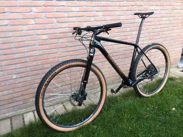 Cannondale F SI Lefty Ocho Carbon MTB beschikbaar voor biedingen