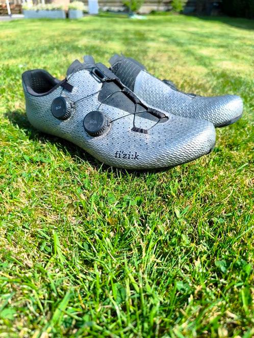 Fizik vento stabilita Carbon maat 44 koers Fietsschoenen, Fietsen en Brommers, Fietsaccessoires | Fietskleding, Zo goed als nieuw