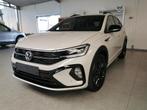 VW Taigo R-Line 1.5TSI DSG - Black Style - 2023 - Nieuwstaat, Auto's, Automaat, Zwart, Dealer onderhouden, Zwart