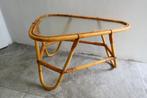 Vintage Rohé tafel tafeltje rotan gewolkt glas sixties, Overige vormen, 55 tot 75 cm, Minder dan 45 cm, Vintage