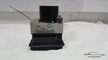 ABS Pomp VW Polo onderdeelnummer 6R0614517AF beschikbaar voor biedingen