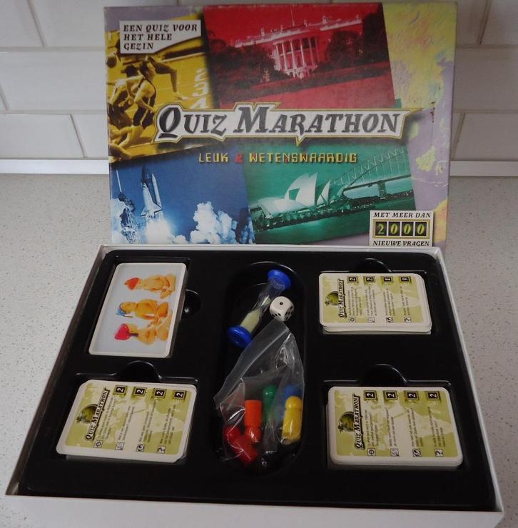 "Quiz Marathon" van TFL Games in Nieuwe Staat !, Hobby en Vrije tijd, Gezelschapsspellen | Bordspellen, Zo goed als nieuw, Een of twee spelers