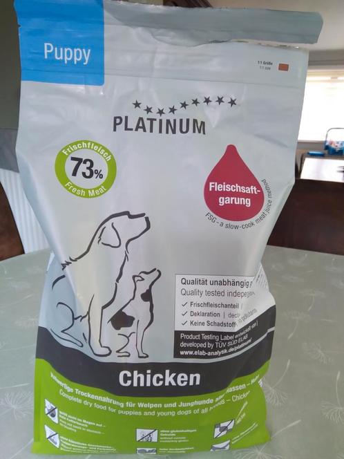 Platinum puppy brokjes, Dieren en Toebehoren, Dierenvoeding, Ophalen