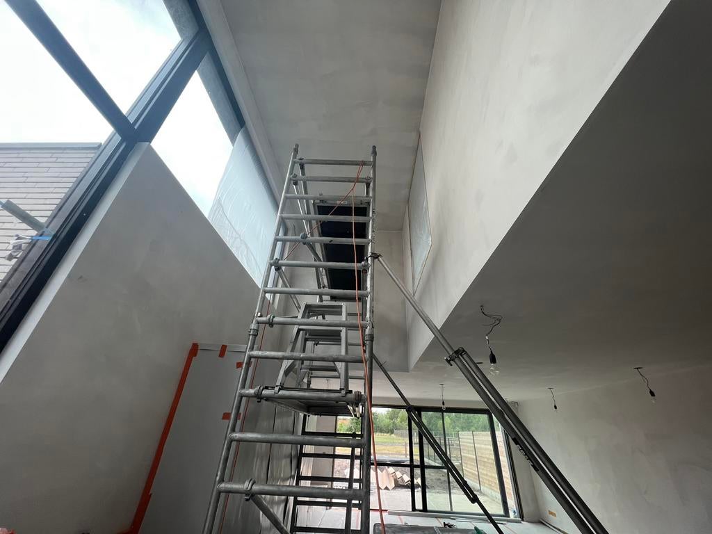 Schilderwerken/ latexspuiter/ bepleisteringswerken, Diensten en Vakmensen, Schilders en Behangers, Behangen, Binnenschilderwerk