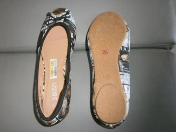 Ballerines impressions mode 40 NEUVES beschikbaar voor biedingen