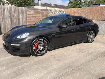 Porsche Panamera 3.0D FaceLift*LED*BOSE*Toit ouvrant*Bi-xeno disponible aux enchères