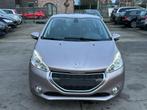 Peugeot 208 Benzine 1.6L Automaat 87000 KLM, Auto's, Automaat, Euro 5, Zwart, Parkeersensor