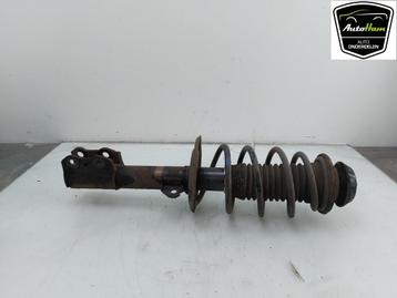 AMORTISSEUR OU ABSORBEUR DE CHOC AVANT DROIT Yaris II (P9), Utilisé, Toyota