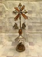 Zilveren kruisbeeld op voet, Antiek en Kunst, Antiek | Religieuze voorwerpen, Ophalen of Verzenden
