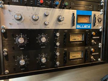 Klark Teknik KT 76, pair 1176 style compressor