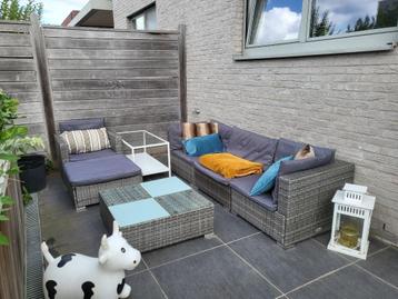 Tuinmeubelset  beschikbaar voor biedingen