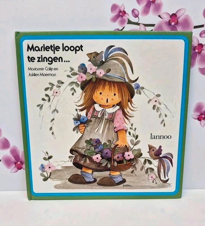 🩷 Boek: Marietje loopt te Zingen, Boeken, Gedichten en Poëzie, Ophalen of Verzenden