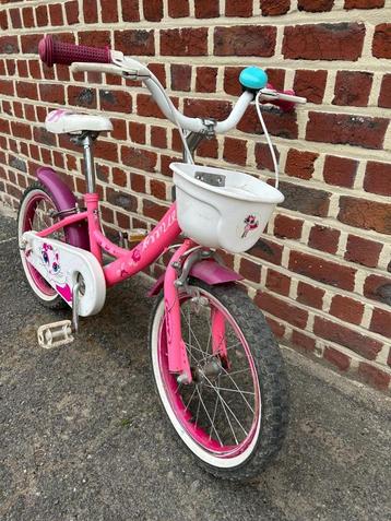 Kinderfiets te koop beschikbaar voor biedingen