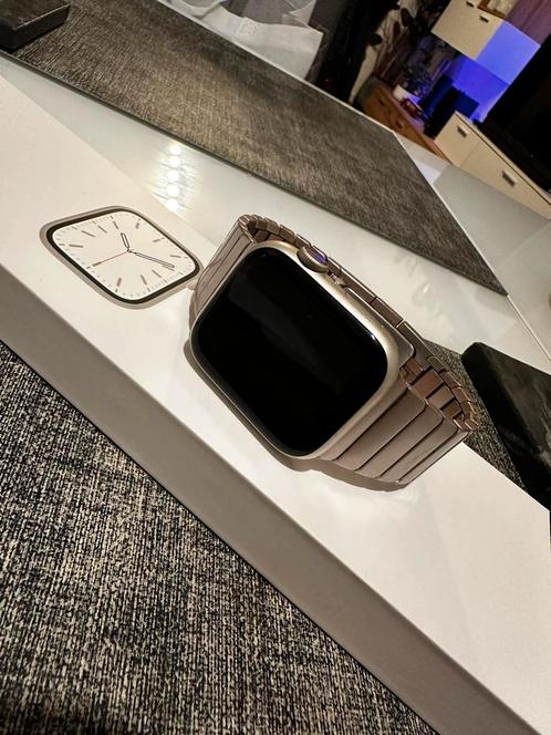 Apple Watch 7 45 mm (cellulaire), Bijoux, Sacs & Beauté, Montres connectées, Utilisé, iOS, Gris, Distance, Bandage calorique, État