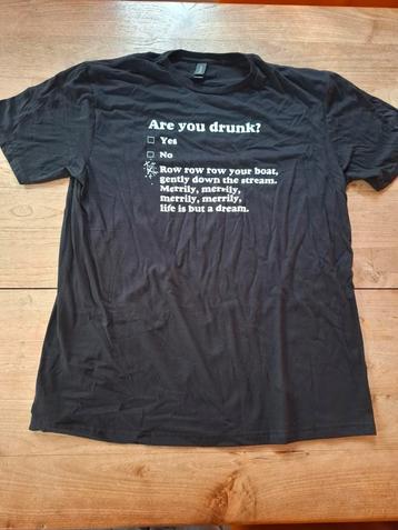 Zwart Qwertee T-shirt Are you drunk maat L ongedragen beschikbaar voor biedingen