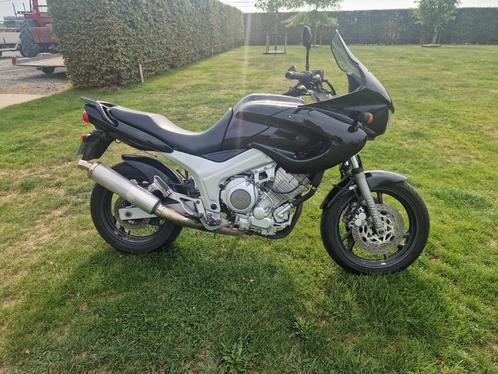 YAMAHA TDM 850 gekeurd, Motoren, Motoren | Yamaha, Particulier, meer dan 35 kW, 2 cilinders, Ophalen