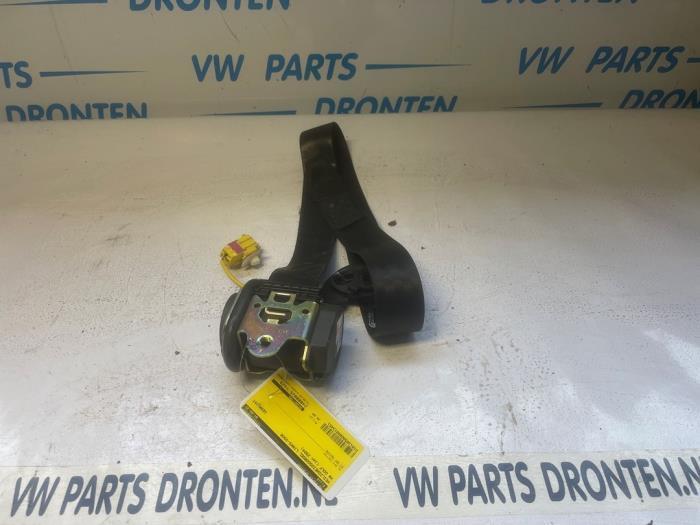 Ceinture de sécurité avant gauche d'un Volkswagen Golf, Autos : Pièces & Accessoires, Habitacle & Garnissage, Volkswagen, Utilisé