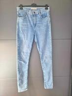 Levi's Jeans - Maat W30xL30, Vêtements | Femmes, Jeans, Enlèvement ou Envoi, Comme neuf, W30 - W32 (confection 38/40), Bleu