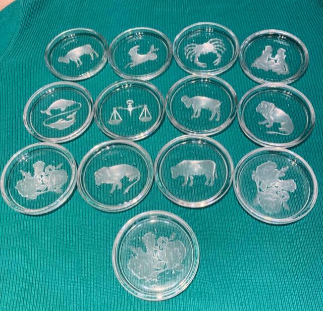 Val Saint  Lambert kristallen zodiaque onderzetters, Antiek en Kunst, Antiek | Glaswerk en Kristal, Ophalen of Verzenden