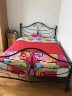 Bed (twijfelaar), Huis en Inrichting, Slaapkamer | Bedden, Ophalen, Zwart, 140 cm, Zo goed als nieuw